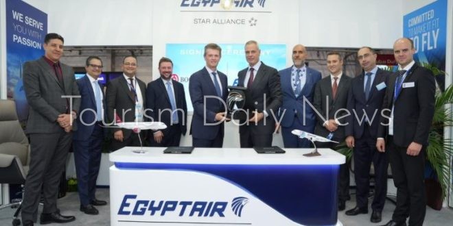 مصر للطيران توقع اتفاقية بيع وإعادة استئجار 3طائرات أيرباص مع BOC Aviation