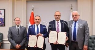 الغرف السياحية توقع بروتوكول مع وزارة العمل لتنظيم أوضاع العمالة الأجنبية