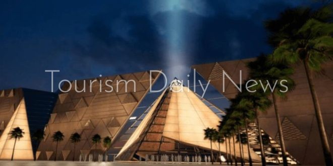 السياحة تنفي ترك إدارة المتحف الكبير أغطية بلاستيكية ممزقة حول السور