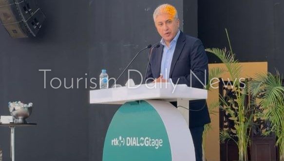 وزير السياحة يكشف لوكالات سفر ألمانية باقات تحفيز الطيران للأقصر وأسوان