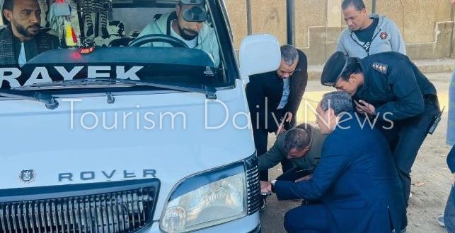 محافظ قنا على الطريق واختبارات تكشف دور الإطارات في تصاعد حوادث السير