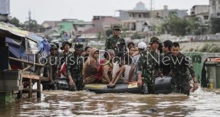 سيول وفيضانات غير مسبوقة ومصرع 1003 أشخاص في إندونيسيا