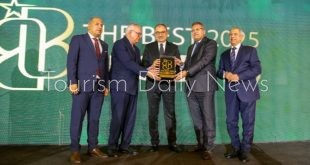 شيمي يكشف عن مشروعات طموحة لشركات قطاع الأعمال وتسهيلات للمستمرين