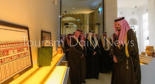 مسارات خاصة لكبار السن وذوي الإعاقة داخل المسجد الحرام