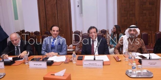 مستثمرون يضعون تصورا لاستثمار السياحة في تعريف العالم بحضارة وثقافة العرب