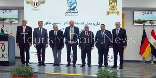 الحفني : التطورات السريعة تفرض تعزيز الوعي القانوني لسلامة الطيران