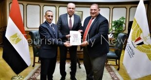 تسليم خطة عمل قطاع الطيران المدنى حتى عام 2028 لـ إيكاو