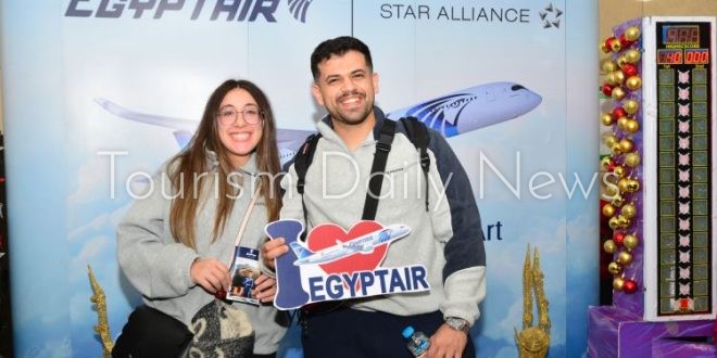 مصر للطيران تعلن تخفيضات وأميال سفر مجانية احتفالاً بالعام الجديد