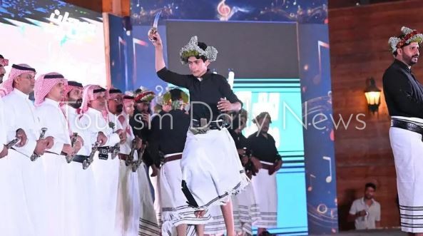 ملحمة تراثية تضع جازان بالصدارة .. الدائر تخطف الأضواء في ليالي المحافظات