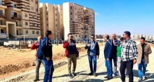 تنفيذ أعمال رصف الطرق بمحور R2 لخدمة مشروعى ديارنا وظلال