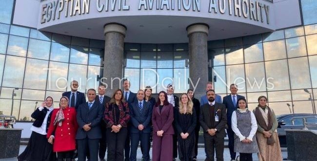 مباحثات لدعم حركة السفر والتجارة والسياحة بين مصر وبريطانيا