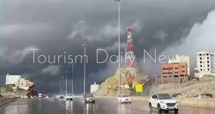 استمرار السحب الرعدية الممطرة ورياح نشطة على جازان وعسير ومكة المكرمة