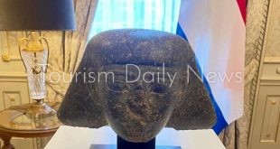 بيان من السياحة حول تسلم رأس تمثال الجرانوديوريت من هولندا يعود لعصر تحتمس