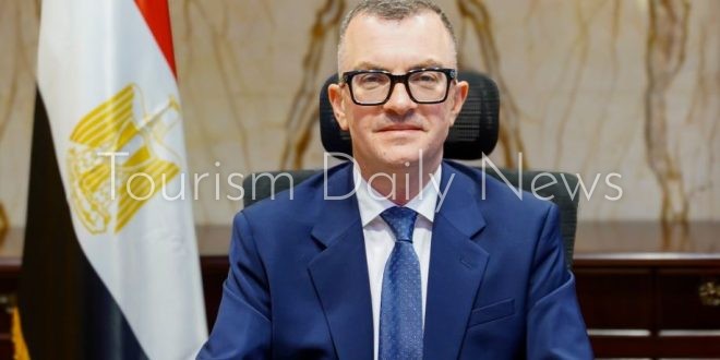 الدكتور أحمد رستم وزير التخطيط والتنمية الاقتصادية