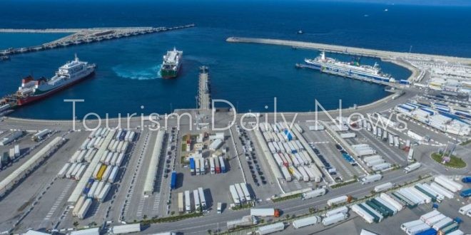 المغرب يخصص ميزانية ضخمة من أجل رفع الطاقة الاستعابية للموانئ