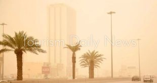 رياح نشطة ومثيرة للأتربة والغبار بتبوك والرياض وأمطار على مكة المكرمة