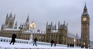 الداخلية البريطانية تطالب زوار 85 دولة بالحصول على تصريح سفر إلكتروني