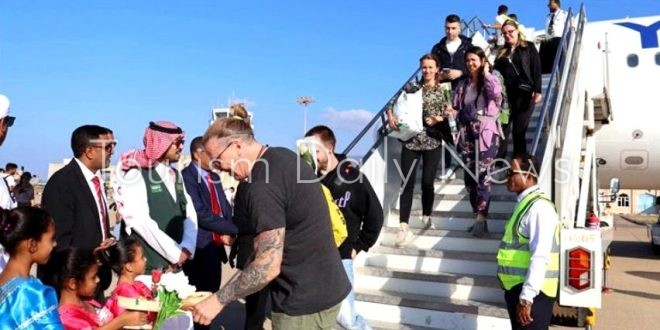 عودة ملحوظة للنشاط السياحي في أرخبيل سقطرى مع وصول رحلات الطيران