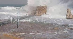 اضطراب الملاحة على سواحل البحر الأحمر وخليج السويس وارتفاع الأمواج