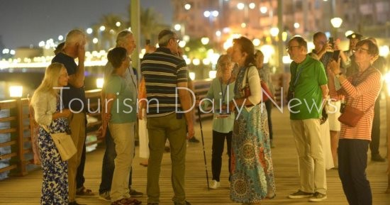 بني سويف تستقبل فوجا سياحيا على متن فندق عائم