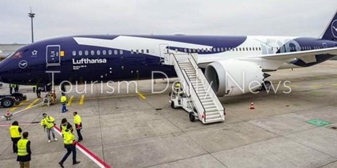 إضراب طواقم لوفتهانزا يتسبب في إلغاء مئات الرحلات