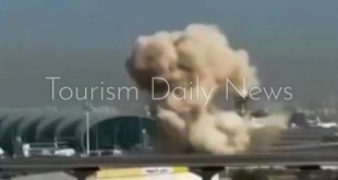 تصاعد أعمدة الدخان من محيط مطار البحرين