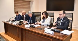 شريف فتحي يشارك في اجتماع لجنة السياحة والطيران بمجلس النواب