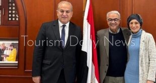 قبل تكريمه بالأقصر .. سفير مصر في الرباط يستقبل المخرج المغربي جمال سويسي