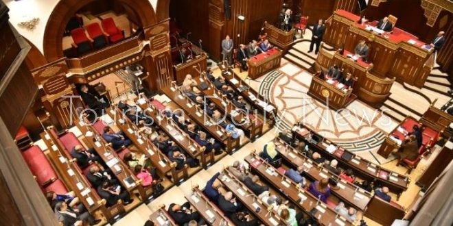 مجلس الشيوخ يناقش تعديل قانون تنظيم العمل في المستشفيات الجامعية