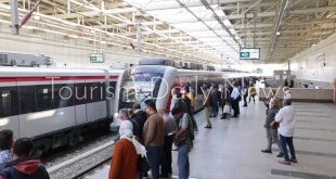 النقل تعلن وسائل الدفع في خطوط المترو والقطار الكهربائي وأماكن الاشتراكات