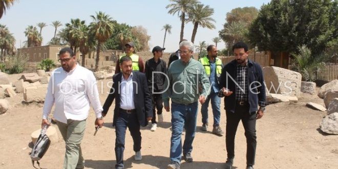 مركز متكامل للزوار بمدخل منطقة سقارة الجديد وتركيب كاميرات مراقبة