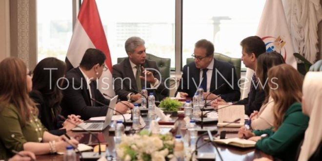 تعميم الإرشادات الطبية المُعتمدة من الصحة على جميع عيادات المنشآت الفندقية