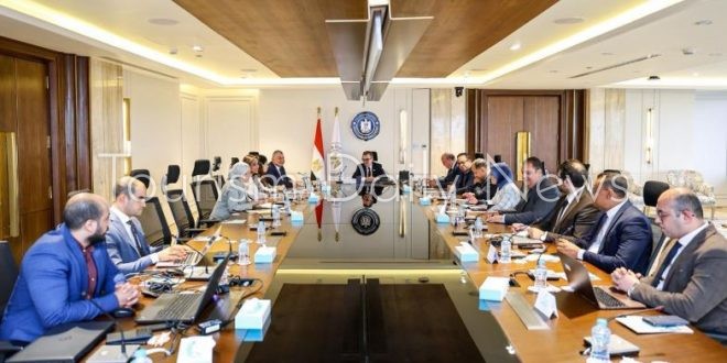 التخطيط تبحث مع أيادي للاستثمار دعم قطاع ريادة الأعمال والشركات الناشئة