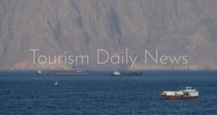 سفن رحلات بحرية عالقة في الخليج العربي تنجح في عبور مضيق هرمز