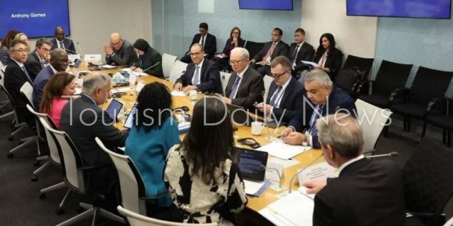 وزير التخطيط يعقد لقاءات مع المدير التنفيذي لمؤسسة التمويل الدولية ونائب رئيس البنك الدولي لمنطقة الشرق الأوسط والمدير المنتدب للوكالة الدولية لضمان الاستثمار