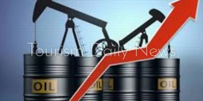 نفط الشرق الأوسط يشعل أزمة السفر العالمية ويقود الأسعار إلى مستويات قياسية