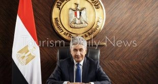 شريف فتحي وزير السياحة والآثار،