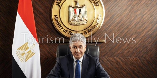 شريف فتحي وزير السياحة والآثار،