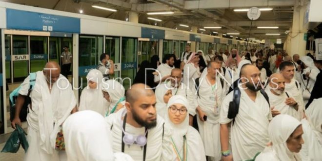 على صعيد الرحمة.. ملايين الحجاج يتوافدون إلى عرفات في مشهد إيماني مهيب