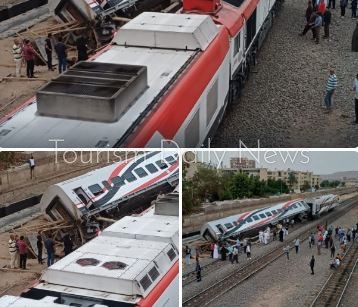 إصابة 3 أشخاص في انقلاب عربة قطار روسي بأسوان وإعادة انتظام الحركة