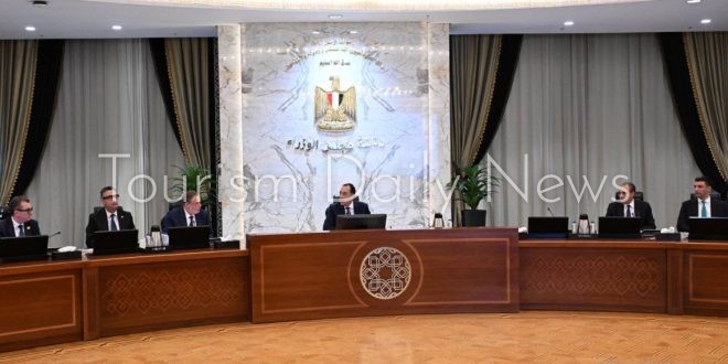 الدكتور مصطفى مدبولي، رئيس مجلس الوزراء يرأس اجتماع المجموعة الاقتصادية