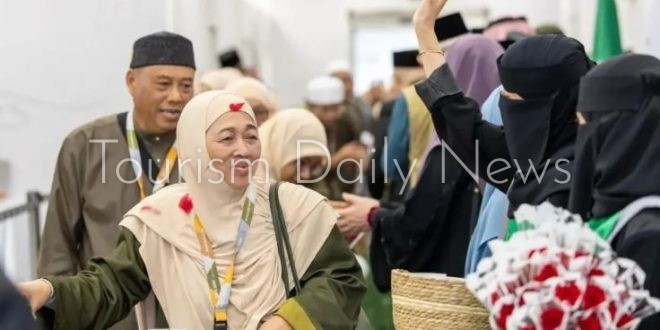 وصول أولى رحلات مبادرة طريق مكة من بروناي لمطار المدينة المنورة