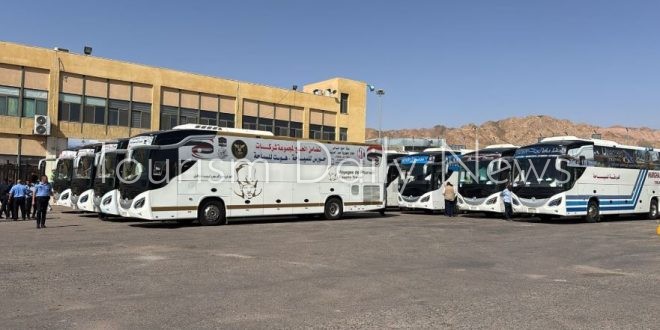 32 حافلة سياحية تقل 1424 حاج بري تصل الأراضي المقدسة