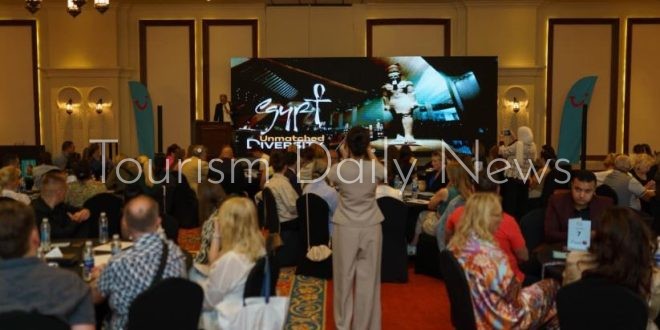 مصر تستضيف وكلاء سياحيين من بولندا والتشيك ورومانيا بالغردقة و TUI تشارك