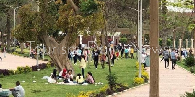 حدائق القاهرة تعزز السياحة الداخلية وتتزين لاستقبال المحتفلين بالعيد