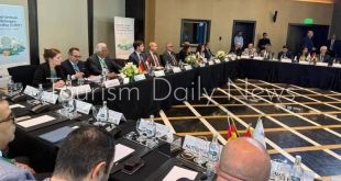 مصر تراهن على الهيدروجين الأخضر لقيادة مستقبل الطيران المستدام