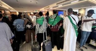 السياحة تكشف سيناريوهات التدخل لمواجهة مشاكل وصول حقائب الحجاج للفنادق