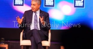فتحي يستعرض جهود مصر لتشجيع وزيادة رحلات الطيران السياحية الوافدة