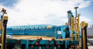 جنود الظل بمطارات فيتنام يخوضون معركة تأمين الرحلات وحرارة تقترب من 80درجة