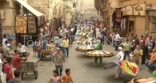 وزير السياحة يناقش مع السفير الأمريكي تحسين التجربة السياحية بحي الجمالية